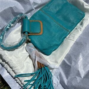 HOBO Wristlet-pebbled leather